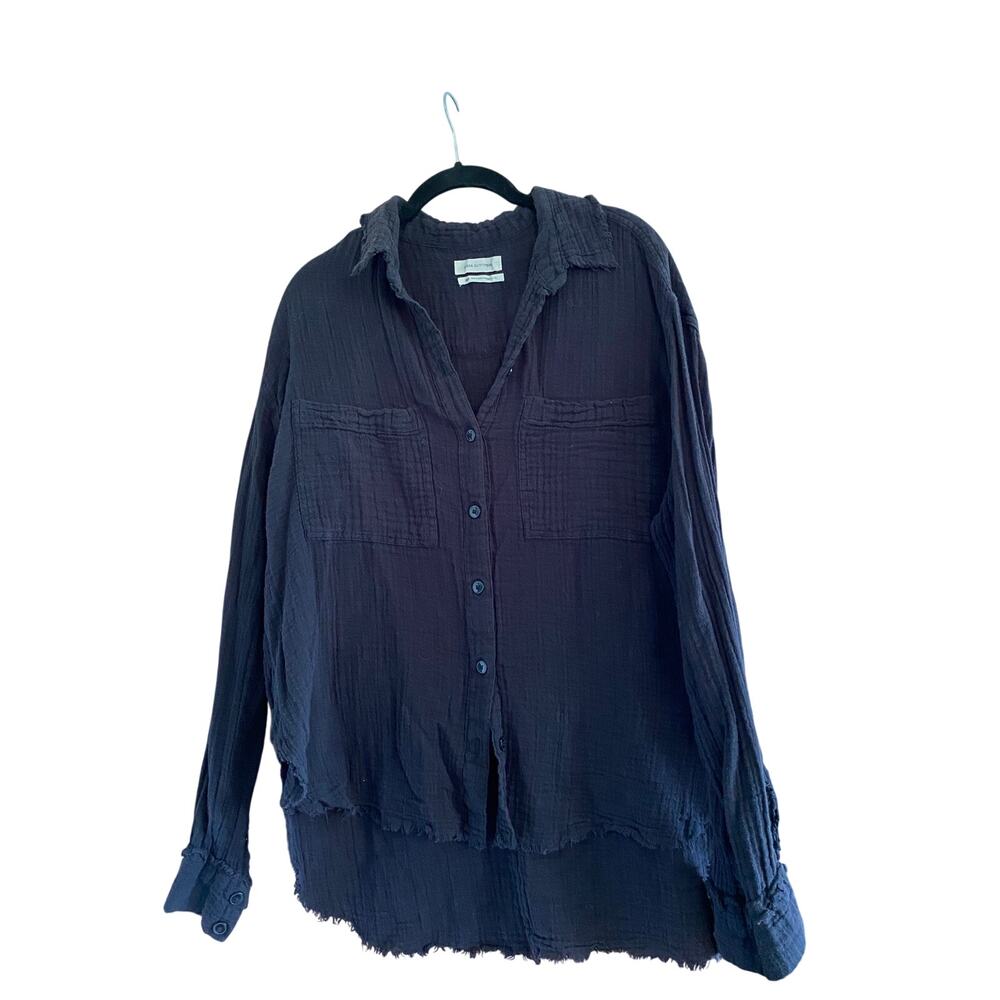 Urban Outfitters Gauzy Button Down Top Black Size Medium